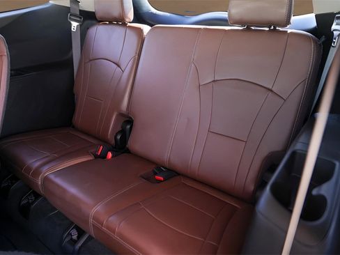 Used 2018 Buick Enclave Avenir w/ Avenir Technology Package image 27