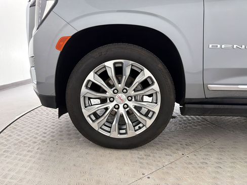 Used 2023 GMC Yukon Denali w/ LPO, Floor Liner Package RWD image 11