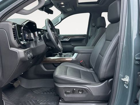 Certified 2025 Chevrolet Silverado 1500 LT Trail Boss w/ Convenience Package II image 15