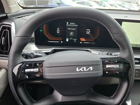 New 2026 Kia Sorento EX w/ EX Premium Package AWD/4WD image 18