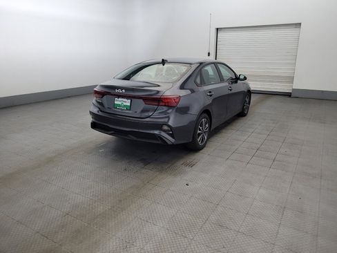 Used 2024 Kia Forte LXS FWD image 9