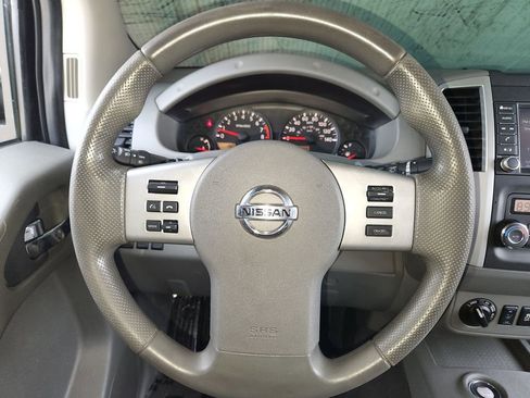 Used 2021 Nissan Frontier SV w/ Midnight Edition Floor Mats image 22