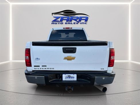 Used 2008 Chevrolet Silverado 2500 LTZ w/ Safety Package AWD/4WD image 6