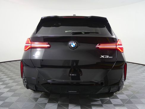 Used 2026 BMW X3 xDrive30 w/ Premium Package image 4