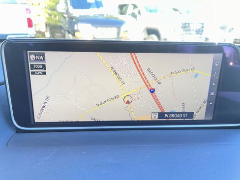 Used 2018 Lexus RX 450hL Luxury image 24