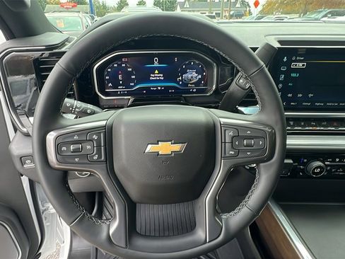 New 2025 Chevrolet Silverado 2500 High Country w/ High Country Premium Package image 21