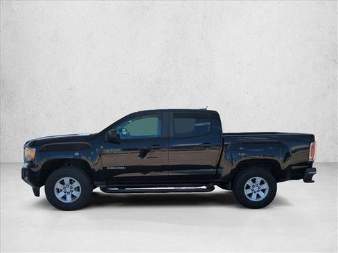 Used 2017 GMC Canyon 2WD Crew Cab w/ Convenience Package image 8