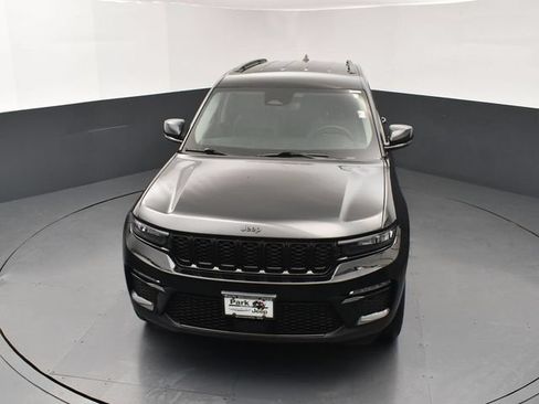 Used 2023 Jeep Grand Cherokee Limited w/ Black Appearance Package AWD/4WD image 14