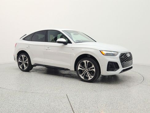 Used 2023 Audi Q5 2.0T Prestige w/ Prestige Package AWD/4WD image 3