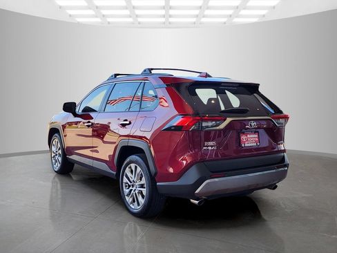 Used 2024 Toyota RAV4 Limited FWD image 7