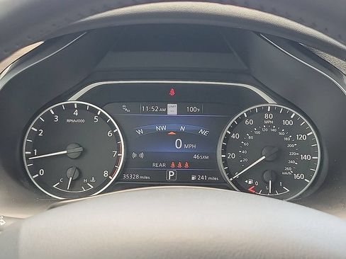 Used 2024 Nissan Murano Platinum w/ Cargo Package FWD image 17