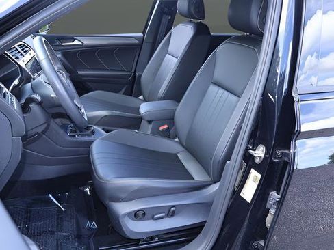 Certified 2023 Volkswagen Tiguan SE R-Line FWD image 13