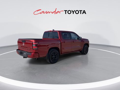 Used 2024 Nissan Frontier SL w/ Technology Package image 8