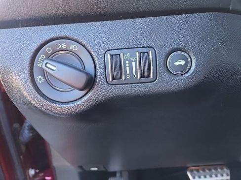 Used 2020 Dodge Challenger SRT Hellcat w/ Plus Package image 21