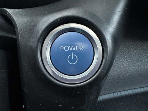 Used 2023 Toyota Sienna XSE image 37