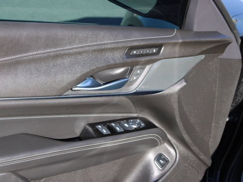 Used 2023 Cadillac CT4 V Blackwing w/ Driver Assist Package image 18