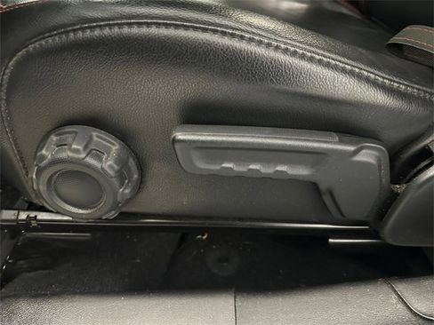 Used 2021 Jeep Gladiator Rubicon image 18