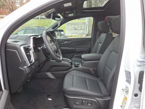 New 2026 GMC Canyon Elevation w/ Convenience Package image 6