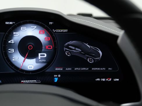 Used 2025 Ferrari Purosangue AWD/4WD image 36