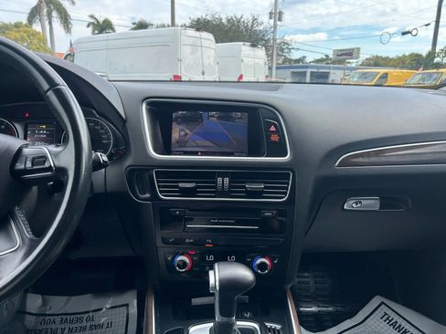 Used 2016 Audi Q5 2.0T Premium Plus w/ Technology Package image 32