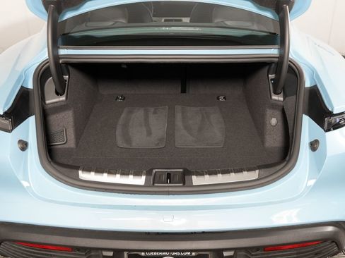 Used 2020 Porsche Taycan 4S AWD/4WD image 42