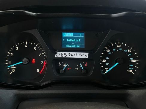 Used 2017 Ford Transit 150 XL image 28