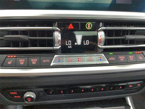 Used 2022 BMW 430i xDrive Coupe w/ Convenience Package image 41