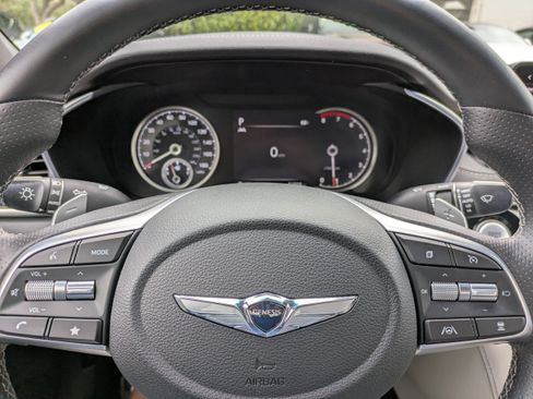 Certified 2022 Genesis G70 3.3T image 22