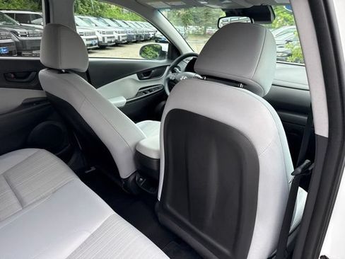 Used 2023 Hyundai Kona SEL w/ Cargo Package AWD/4WD image 24