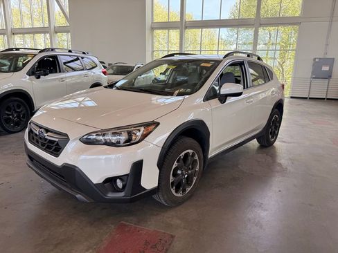 Used 2023 Subaru Crosstrek 2.0i Premium AWD/4WD image 7