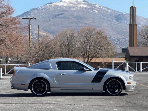 Used 2007 Ford Mustang GT image 4
