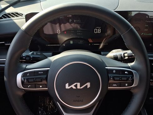 Used 2025 Kia K5 GT-Line FWD image 19