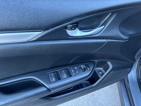 Used 2021 Honda Civic Sport image 14