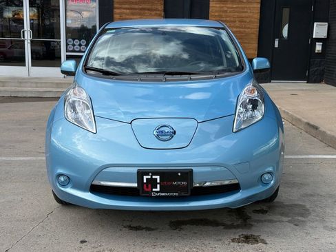 Used 2015 Nissan Leaf S w/ Charge Package FWD image 3