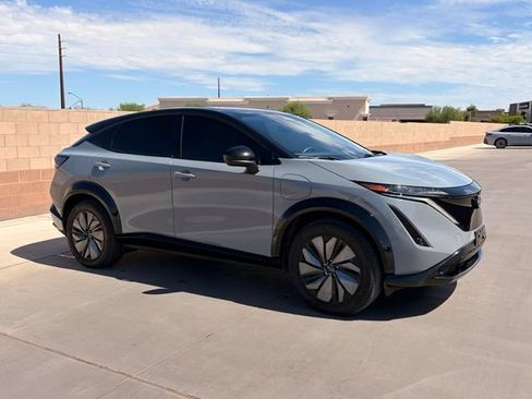 Used 2024 Nissan Ariya AWD image 5