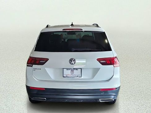 Used 2019 Volkswagen Tiguan SE FWD image 4