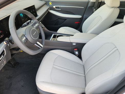 New 2026 Hyundai Sonata SEL FWD image 9
