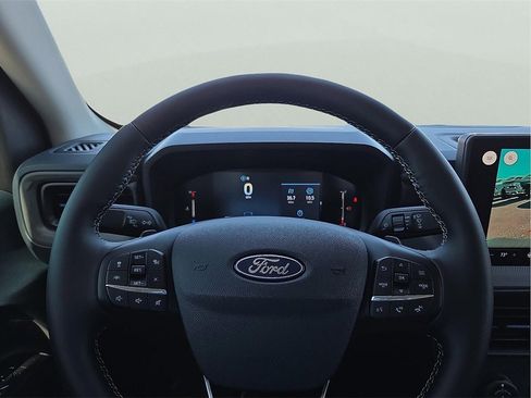 New 2025 Ford Maverick Lobo image 19