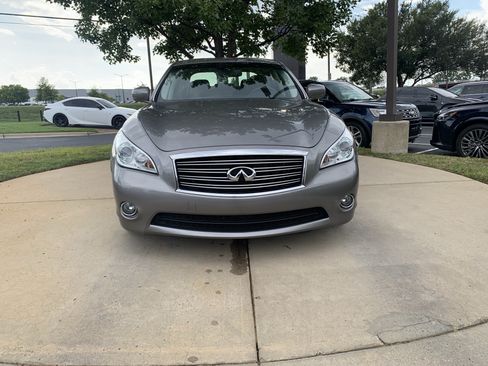 Used 2013 INFINITI M37 w/ Premium Pkg RWD image 3