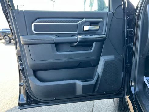 New 2026 RAM 3500 Big Horn AWD/4WD image 10