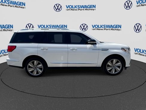 Used 2018 Lincoln Navigator Reserve w/ Technology Package AWD/4WD image 15