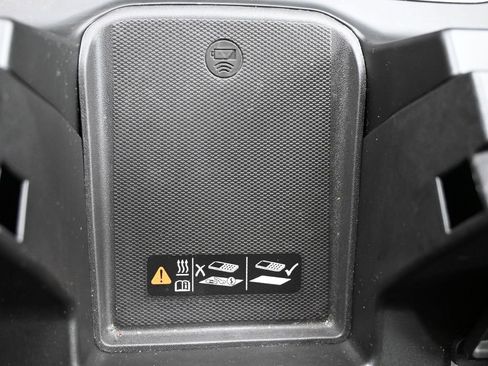 Used 2022 Chevrolet Silverado 1500 RST image 22