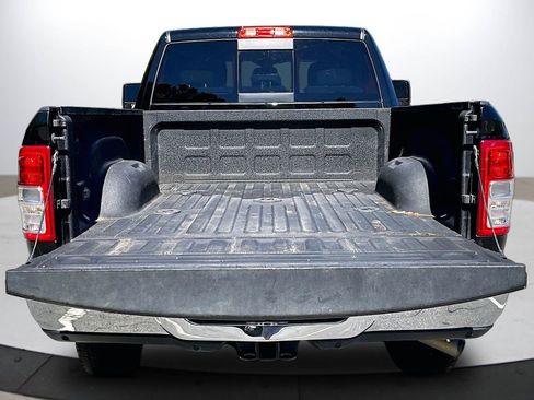 Used 2024 RAM 2500 Tradesman w/ Chrome Appearance Group AWD/4WD image 24