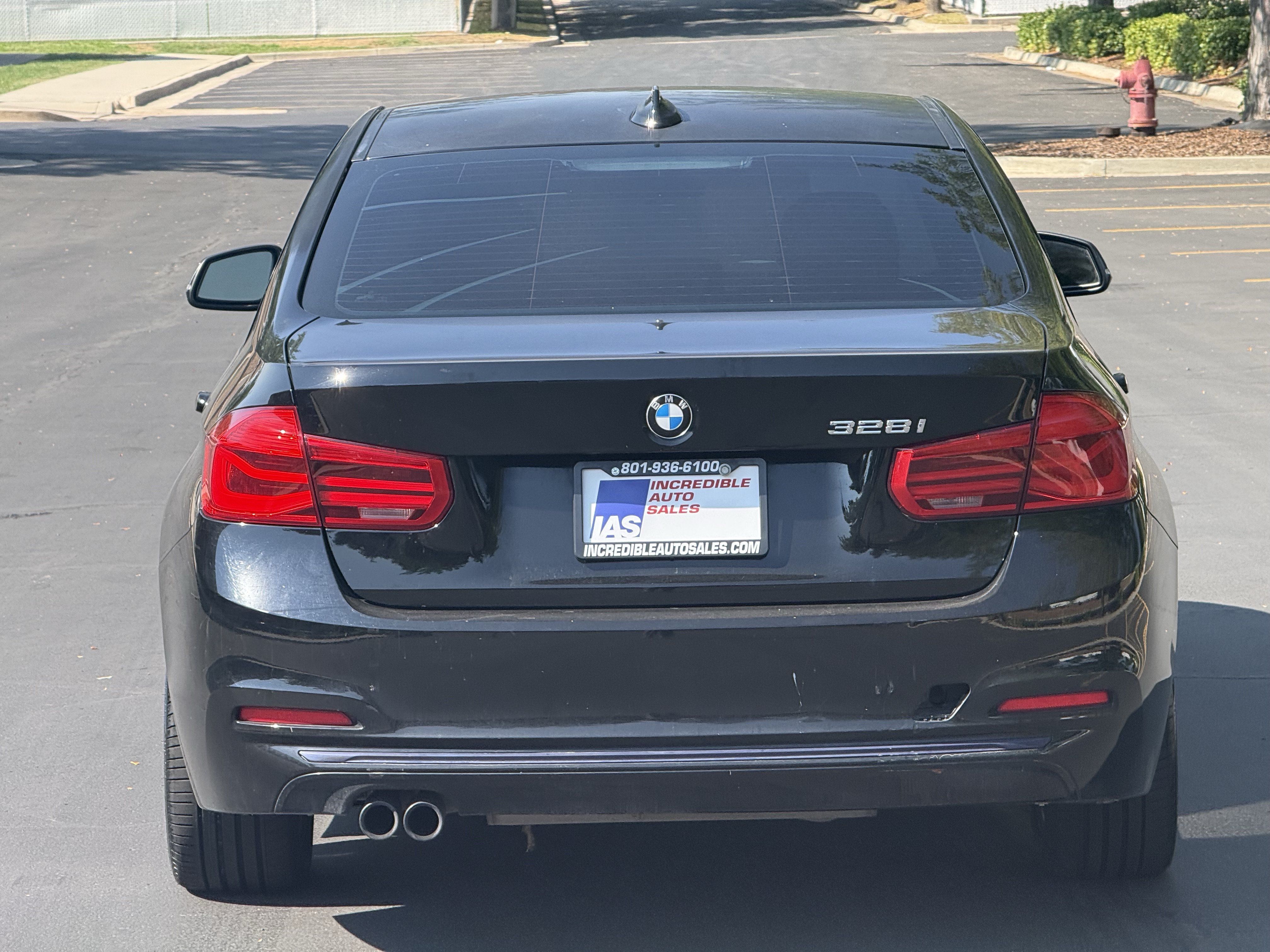 Used 2016 BMW 328i Sedan RWD image 5