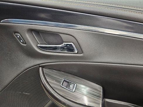 Used 2019 Chevrolet Impala Premier w/ Premier Confidence Package FWD image 30