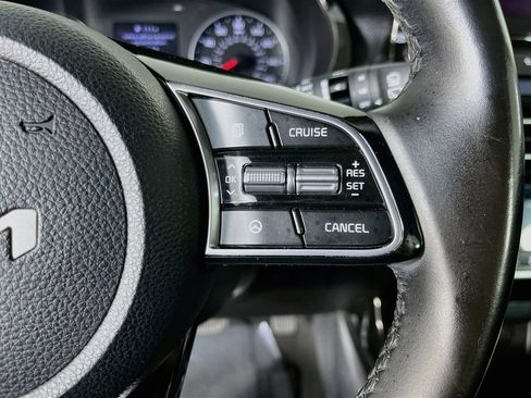 Used 2023 Kia Seltos S w/ Navigation Package FWD image 17