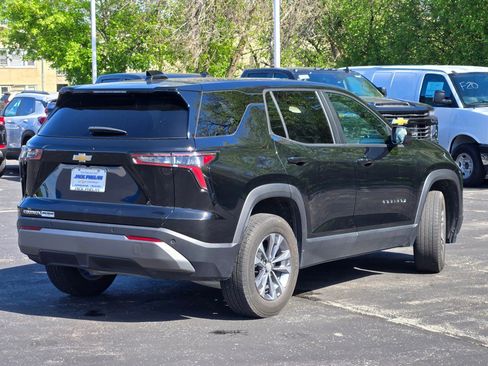 Certified 2025 Chevrolet Equinox LT FWD image 11