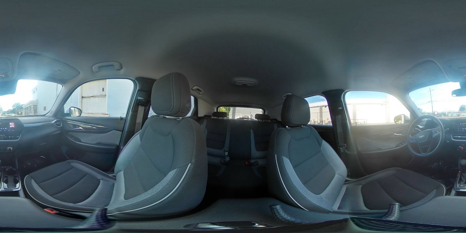Used 2025 Chevrolet TrailBlazer LT FWD image 40