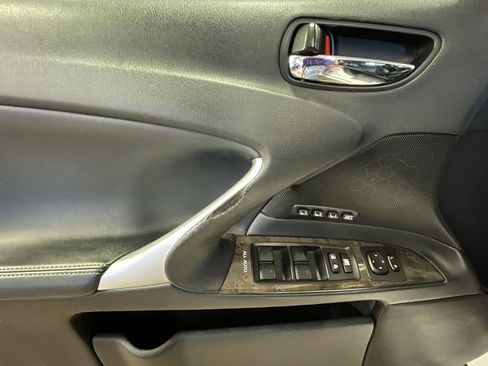 Used 2011 Lexus IS 250 AWD w/ Luxury Plus Value Edition image 9