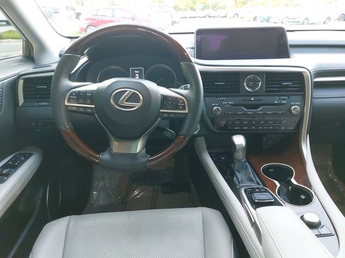 Used 2017 Lexus RX 350 FWD w/ Premium Package image 18